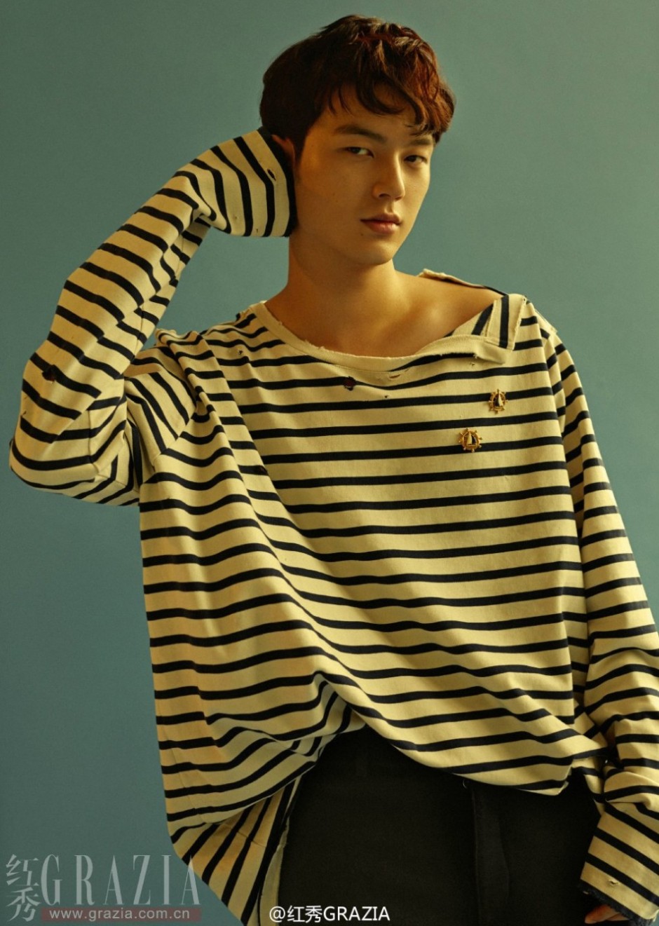 &ldquo;奶爸&rdquo;董力最新写真 荷尔蒙爆棚大秀精致胸肌