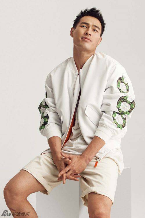 台湾演员杨佑宁肌肉写真 健硕身材男人味UP