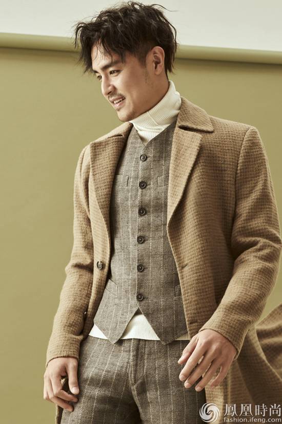 台男星明道熟男魅力写真来袭 雅痞气质笑容诱惑