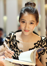 90后明星美女 颜值大比拼你最爱谁