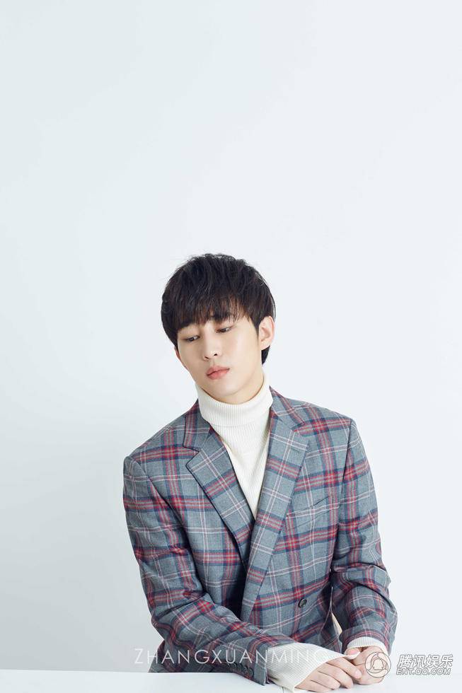 演员宋文作早春温暖写真 文艺韩范儿男友力Max