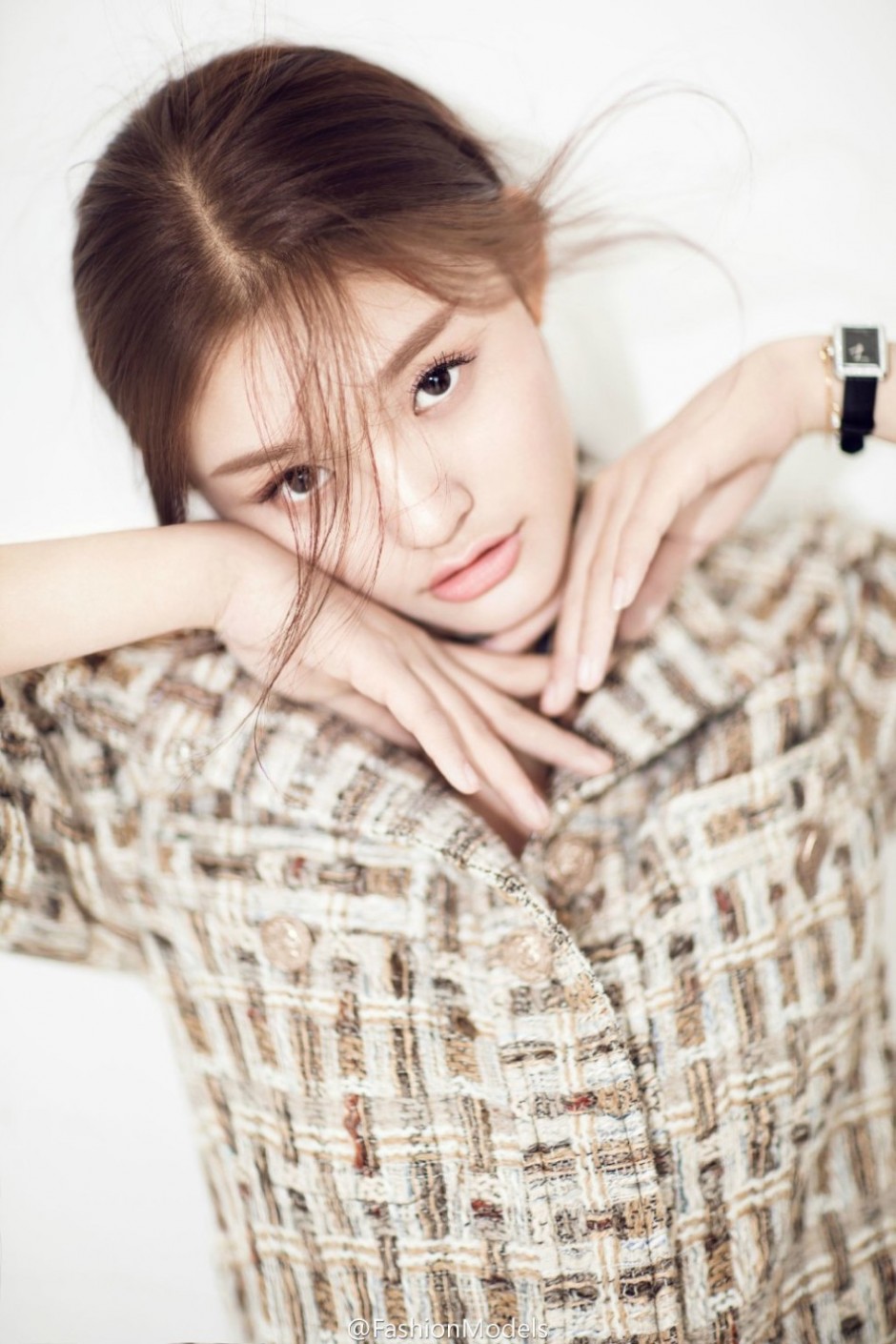 星女郎林允早春写真图片 清新灵动镜头感十足