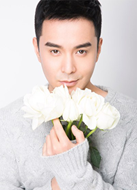 演员王雅伦新春写真曝光 尽显优雅暖男气质