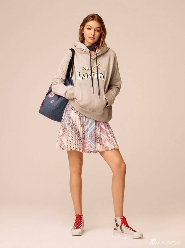 瘦下来的Gigi真的美爆了 细腰长腿性感十足