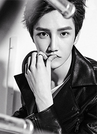 彦希最新时尚大片曝光 黑白简洁大展型男魅力