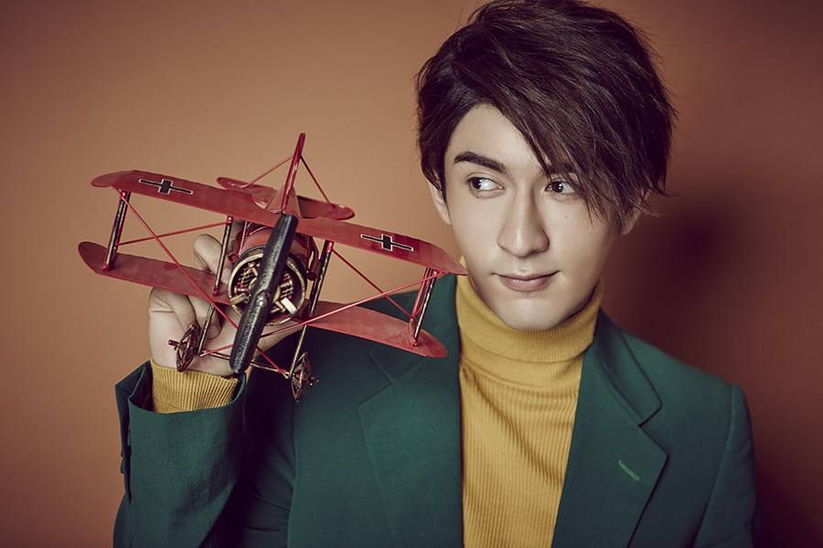 新生代演员米热复古写真 谦谦君子温润如玉