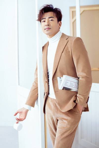 内地男演员于波写真曝光 化身绅士精英