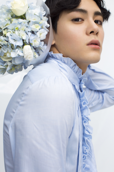 大眼仔曾舜晞时尚写真变身&ldquo;巴洛克王子&rdquo;