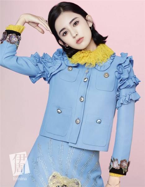 古力娜扎杂志大片曝光 变身复古糖果女孩