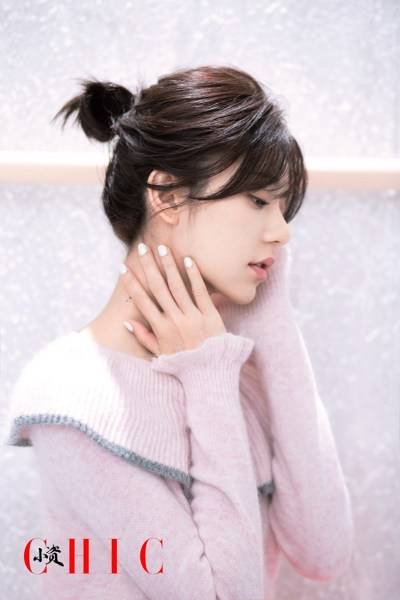 郭雪芙最新杂志写真 为舞者拍摄画风清新