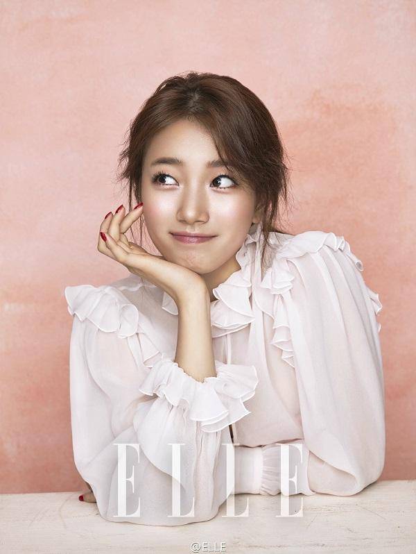 &ldquo;国民初恋&rdquo;秀智写真大片曝光 尽显清纯魅力