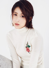 内地女演员贾青写真大片 清新自然笑容温暖