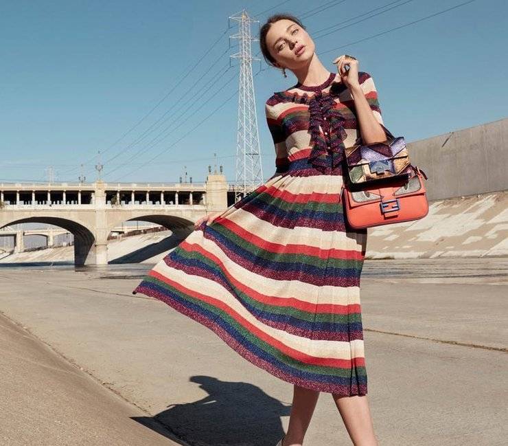 米兰达可儿时尚写真大片 精致五官尽显超模气质