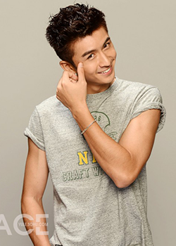 新生代小生张云龙肌肉写真图片张云龙肌肉写真