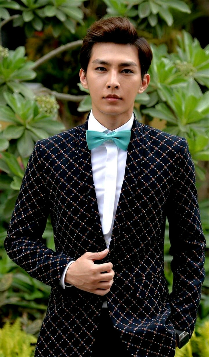 炎亚纶,西装,帅气