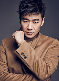 演员徐佳初冬写真曝光 化身时尚硬汉