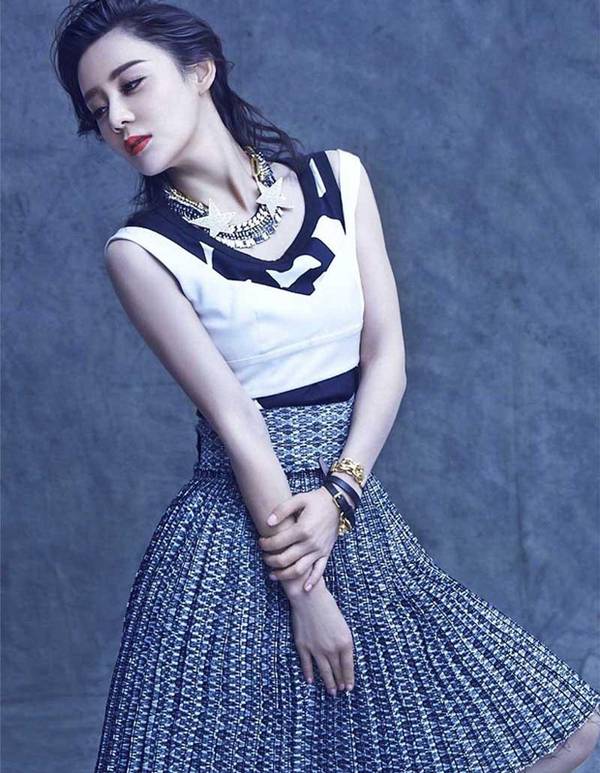 袁姗姗最新写真图片 红唇性感妖娆复古