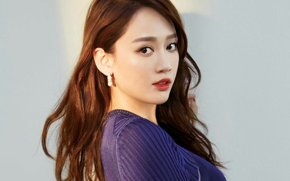 陈乔恩时尚大片曝光 灵动甜美尽显唯美气质