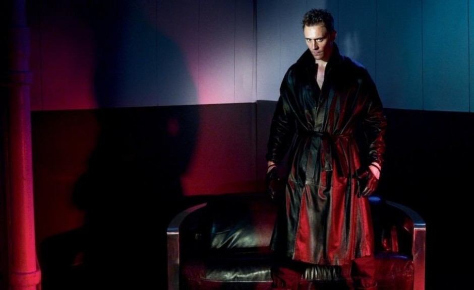 抖森杂志封面写真曝光 皮衣上阵帅气非凡