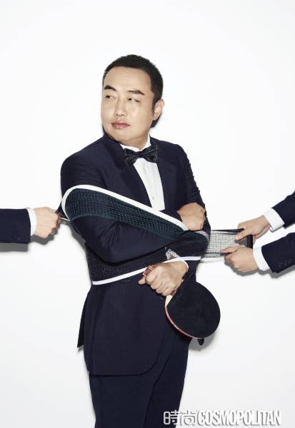 刘国梁马龙最新写真曝光 惨遭徒弟&ldquo;捆绑&rdquo;