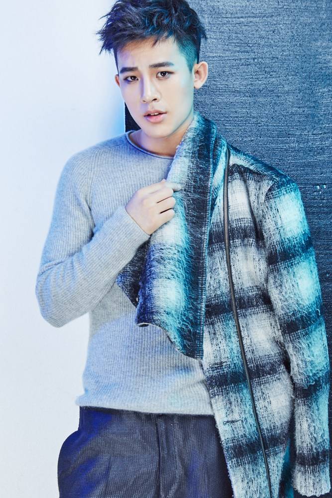 Lawrence罗伦希暗黑系写真 尽显雅痞风范