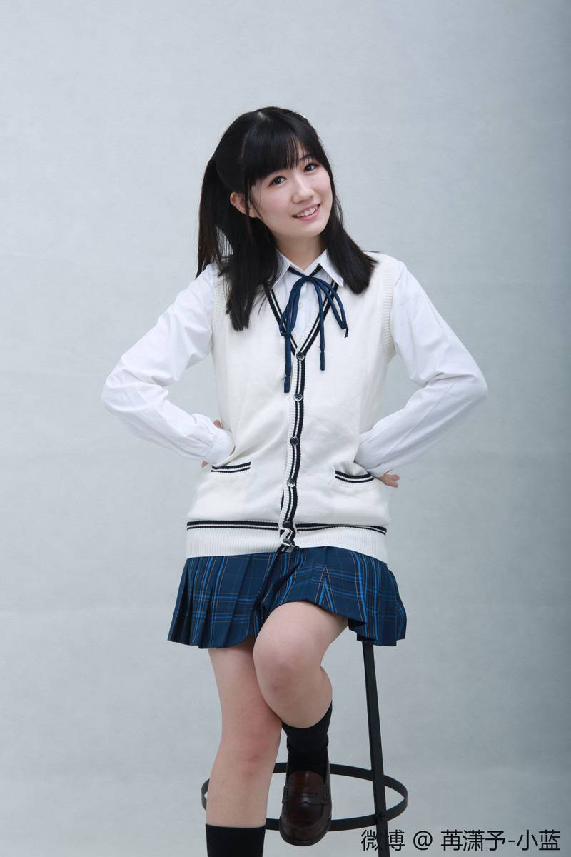 B站舞蹈系元气美少女蓝 来自二次元的治愈系少女