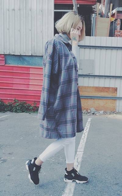 台湾最新潮人街拍合辑 时尚风格多元化