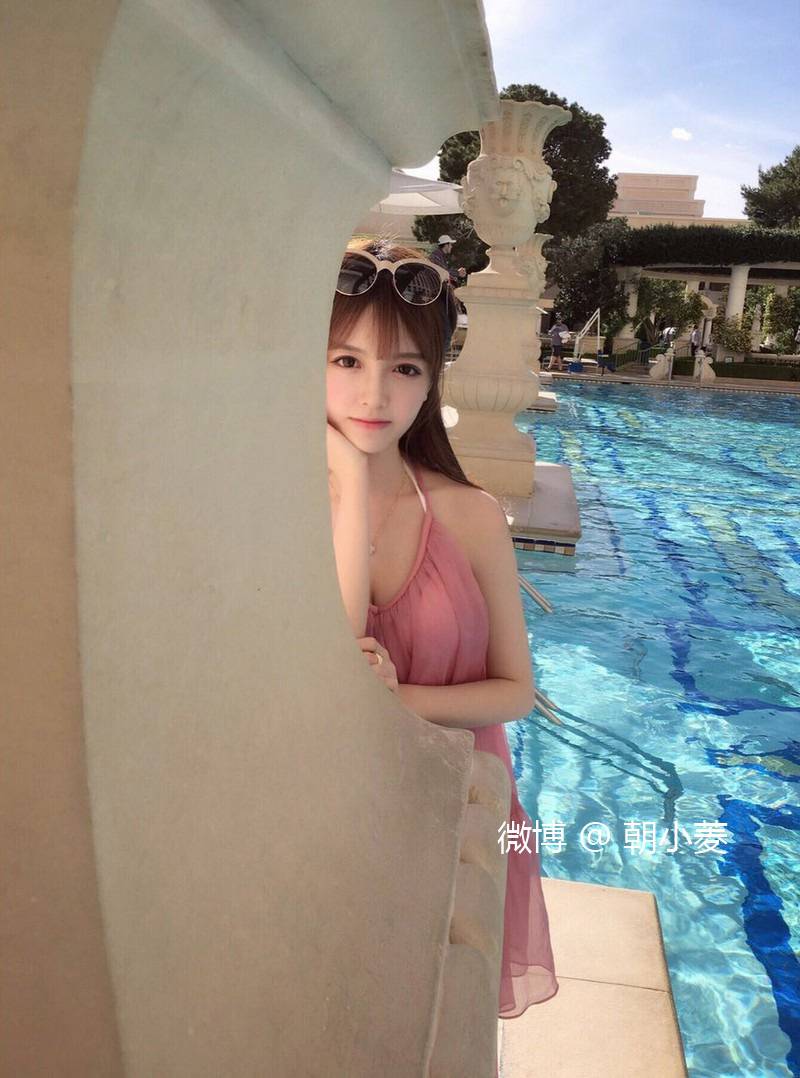 宅男们小心你们的鼻血 朝小菱根本就是个人造娃娃好嘛