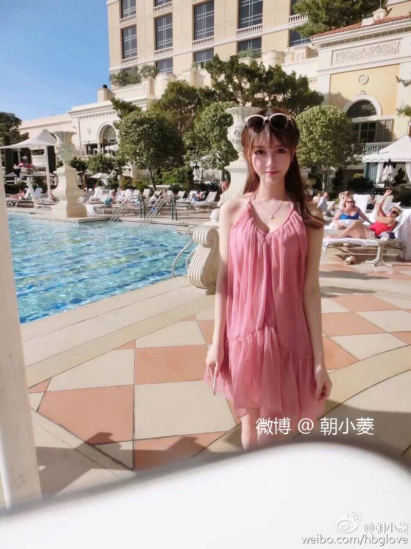 宅男们小心你们的鼻血 朝小菱根本就是个人造娃娃好嘛