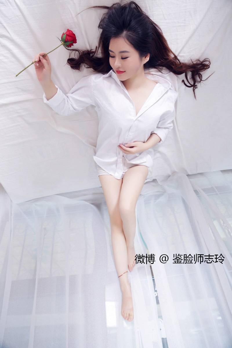 鉴脸师志玲的古装艺术照撩倒一片网友 含香那套简直就是原版重现