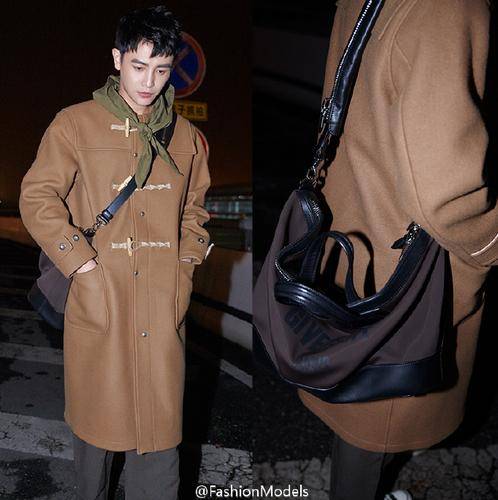 孙坚近期街拍曝光 飞行员外套+帽衫时尚温暖两不误