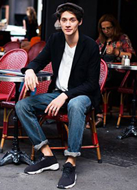 欧美型男街拍 演绎2016最潮时尚搭配