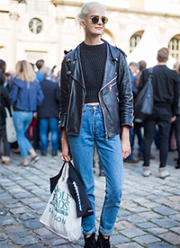 宽松牛仔裤怎么搭配？时尚达人给你不一样的感觉