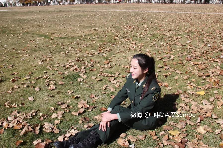 女兵都很土？ 叫我色魔Semoo可是会穿衣星人哦