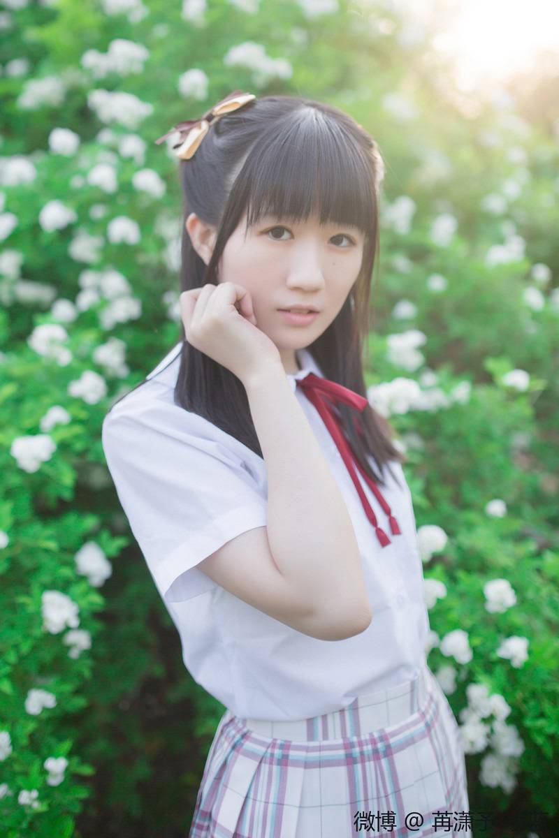 B站舞蹈系元气美少女蓝 来自二次元的治愈系少女