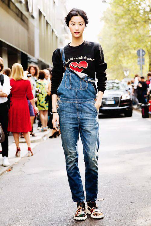 韩国模特朴智慧时尚简约实用街拍