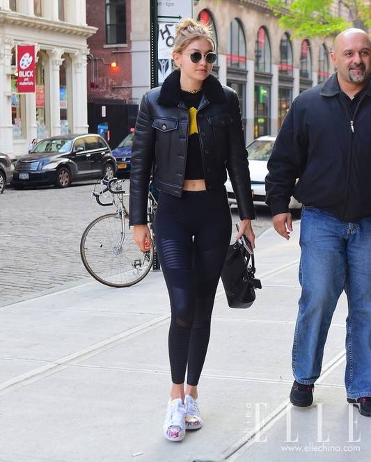 95后超模Gigi Hadid百变时尚街拍合集