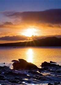 唯美海边风光图片 春暖花开白浪如山