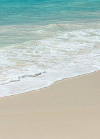 沙滩海浪蓝天高清唯美图片”