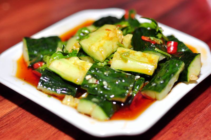 有一道美味可口的凉菜叫凉拌青瓜