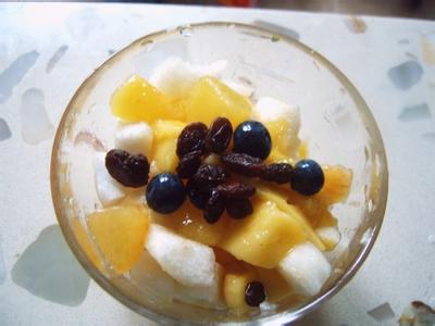 炎热夏季解暑的佳品 水果捞的做法