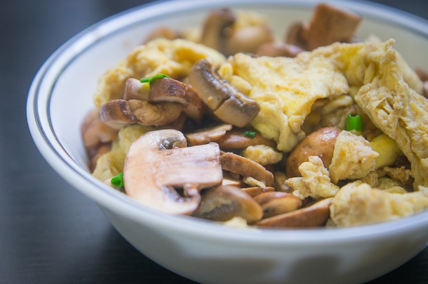 香菇炒鸡蛋 提高机体免疫功能