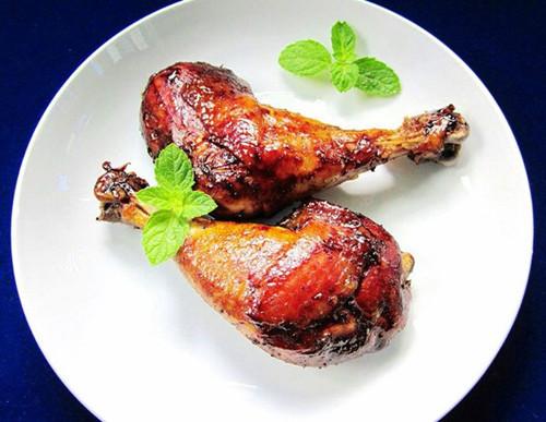 微波炉烤鸡腿 教你烤出香脆美味的鸡腿