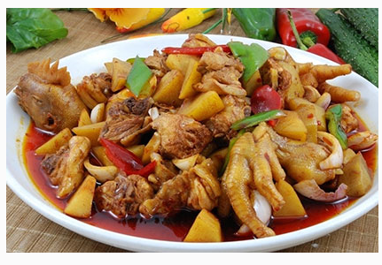 大盘鸡的做法 味道鲜美的大盘鸡要如何做才好吃