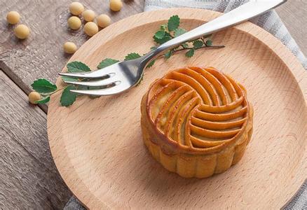 酥皮月饼的做法  学会从此中秋节不用买月饼