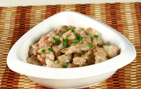 芋头蒸排骨的做法 这样做简直就是绝配