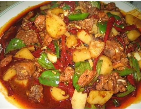 大盘鸡的做法 味道鲜美的大盘鸡要如何做才好吃