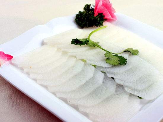 白萝卜煎炒炸酱的做法