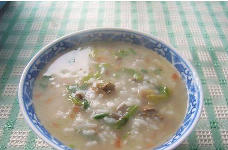 鸡肝粥的简单做法 具有养血明目功效