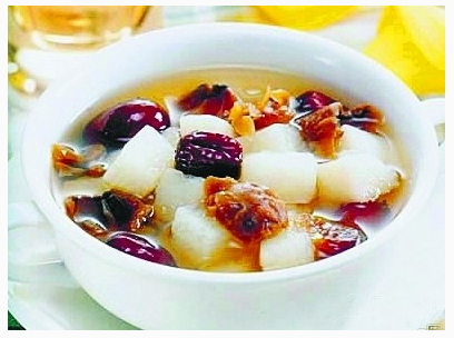 排骨山药汤的做法  营养极其丰富具有滋补作用